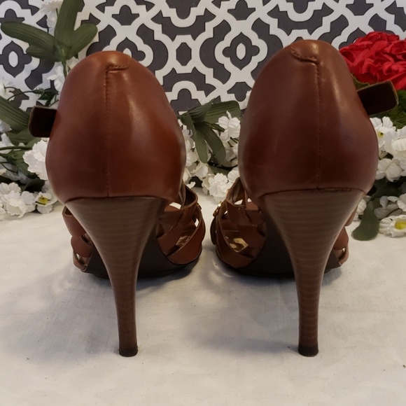 BCBG Paris heels - Picture 4 of 8